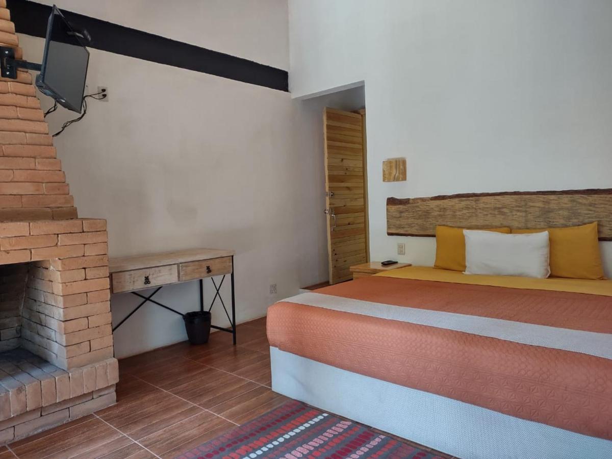 Encino House Valle de Bravo Exterior photo
